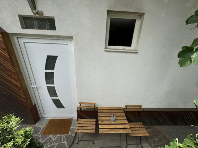 Apartamento Cozy Flat Near Tivoli Park With Free Parking Liubliana Exterior foto