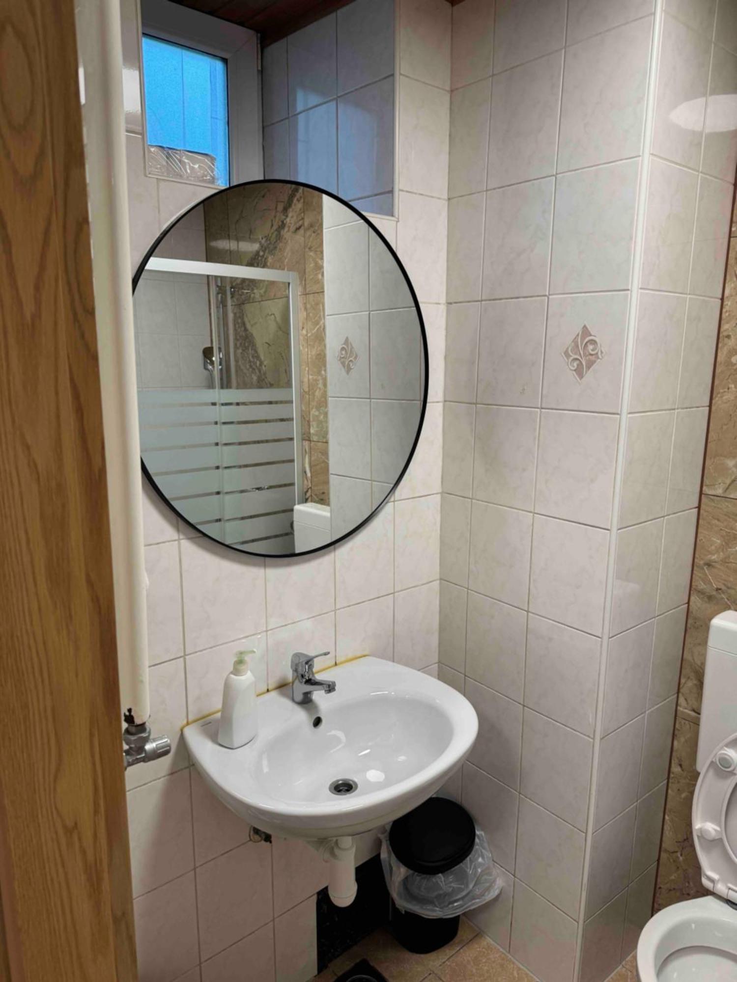 Apartamento Cozy Flat Near Tivoli Park With Free Parking Liubliana Exterior foto